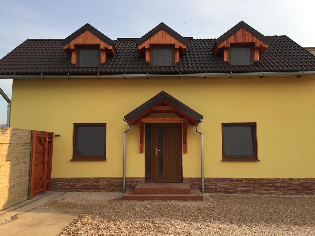 Ubytovanie Joli Jovice Exterior foto
